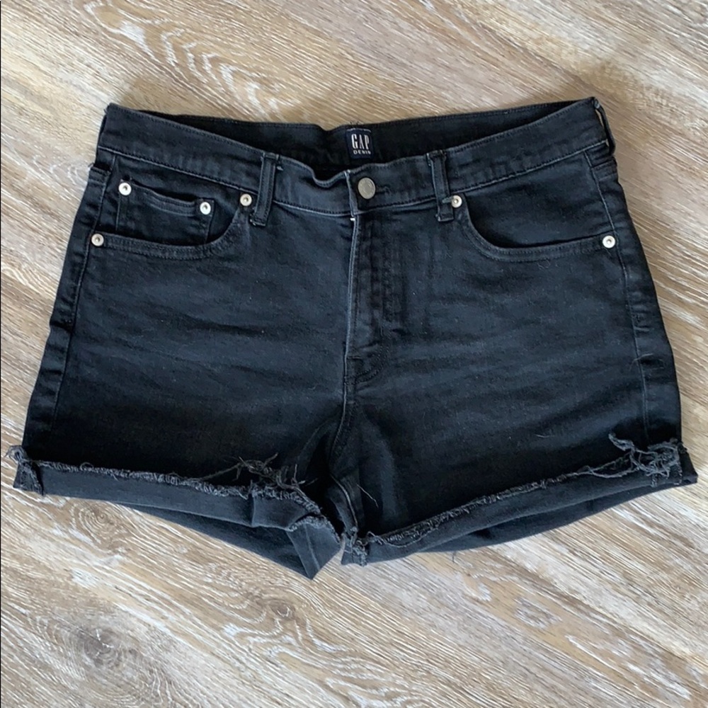 Gap black denim shorts 5” size 31